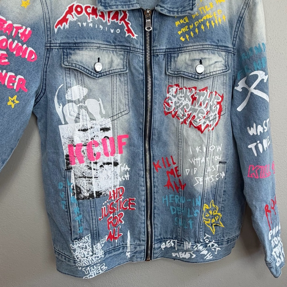 Rockstar Original Koontz Blue Jean Jacket Painted Graffiti Print Size Medium - Picture 4 of 11